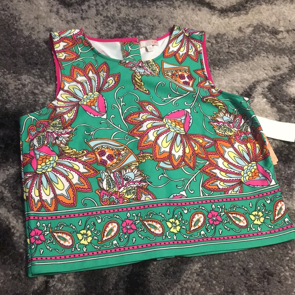 VTG Style Pschedelic Button-down Back Crop Top 🍹